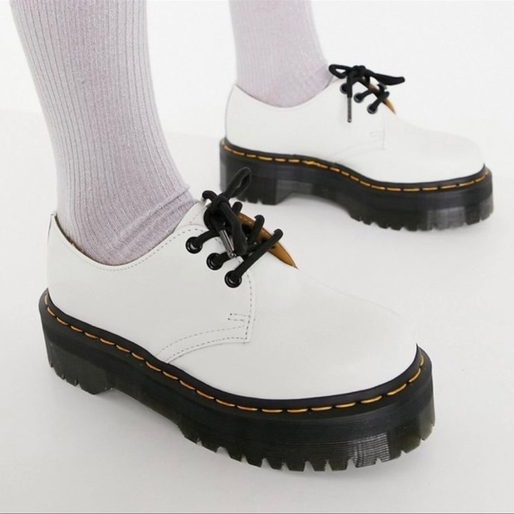 DR. MARTENS 1461 QUAD PLATFORM DERBY - WITHE - SIZE - 6 .US/ 37 .EU WOMEN’S